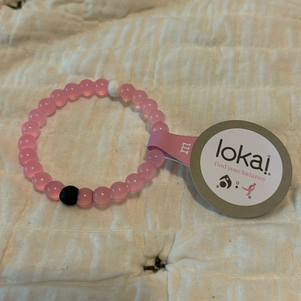 Size medium breast cancer awareness bracelet
